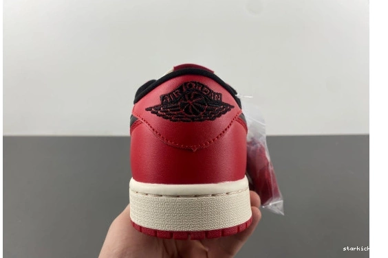 HQ6998-600 Low OG Air “Chicago” Jordan  1  HQ6998-600 1207
